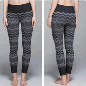 Lululemon Ebb To Street Pant In Heathered Slate Size 6